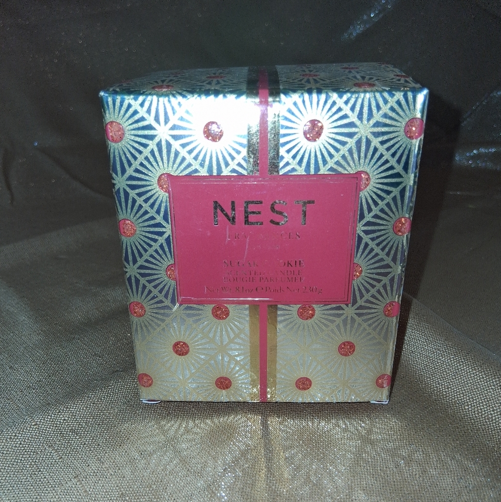 NEST Fragrances Gold and Red Candle Box Sugar Cookie